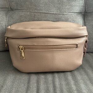 Pink Lily Belt Waist Bag